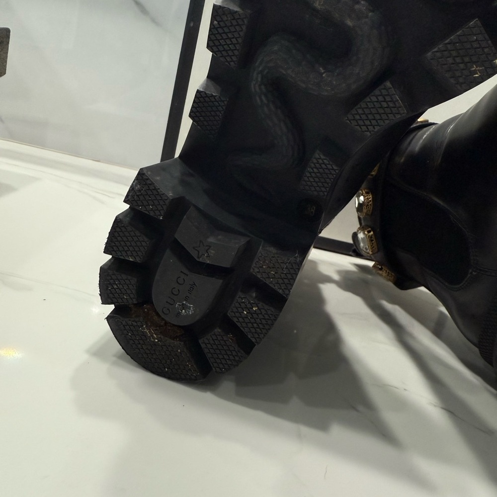 Gucci Magnum Calf Nero Rhinestone Band Black Ankle Boots - Picture 7 of 7